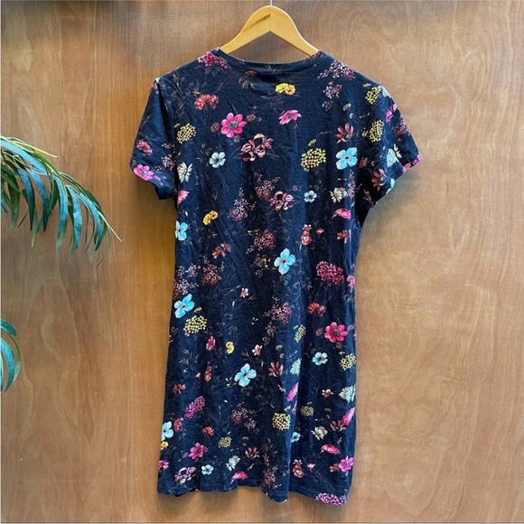 Pam & gela floral black tee shirt dress - Picture 2 of 3